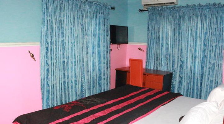 L & L Executive Hotels