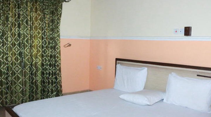 L & L Executive Hotels