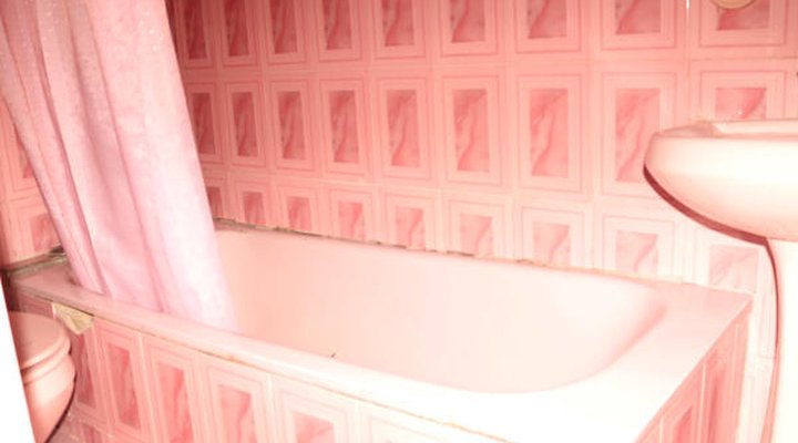 Green Park Hotel And Suites