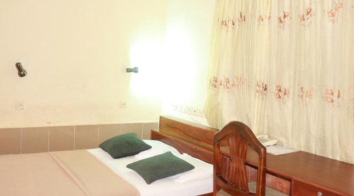 Liz Ani Hotels