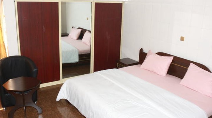 Cute Villa Hotel And Suites