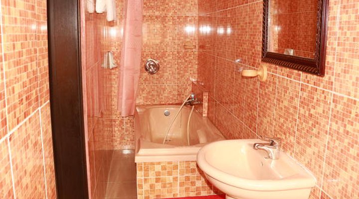 Cute Villa Hotel And Suites