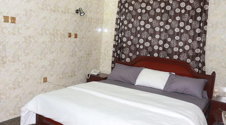 Cute Villa Hotel And Suites