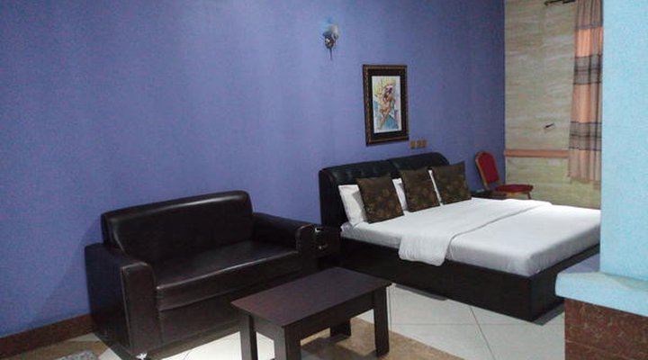 Rita's Events and Suites