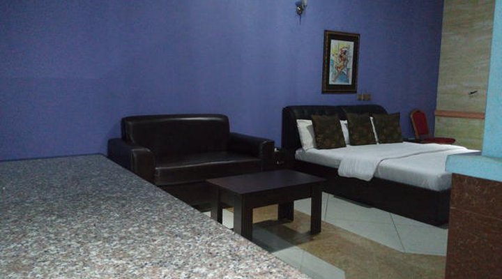 Rita's Events and Suites