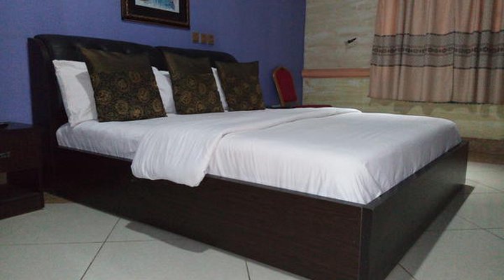 Rita's Events and Suites