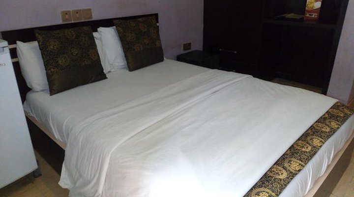 Rita's Events and Suites