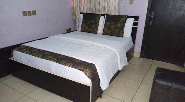 Rita's Events and Suites