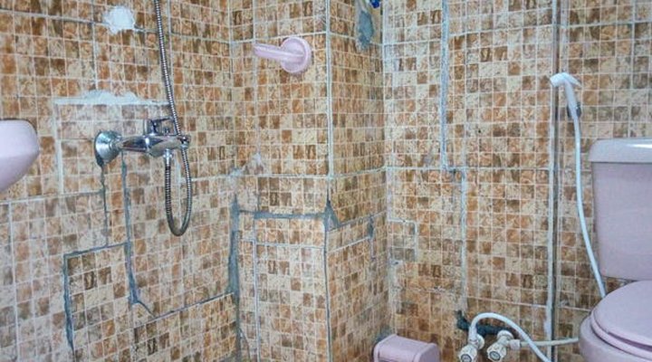 D'Czars Hotel & Suites