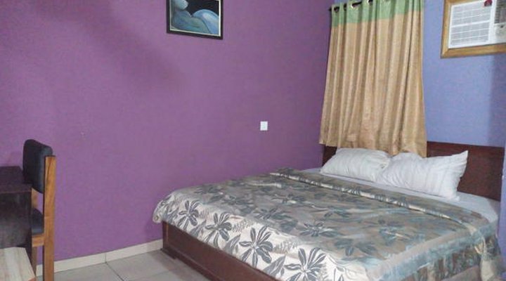 Solochus Hotel & Suites