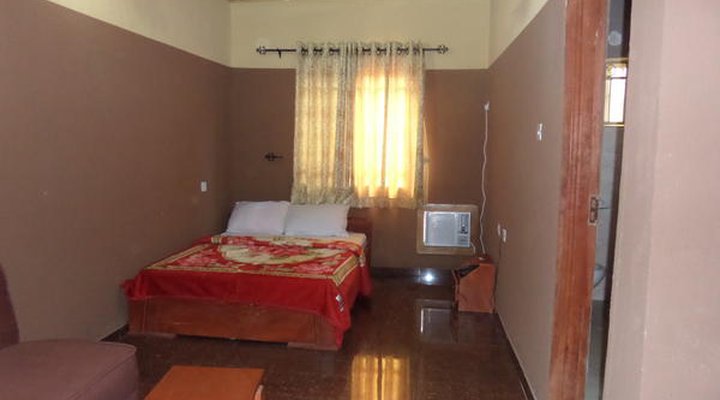 Tajmahal Hotels Annex