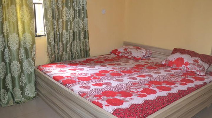 Kings Crown Hotel