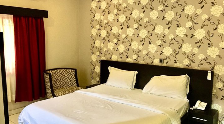 House 56 Hotel & Suites