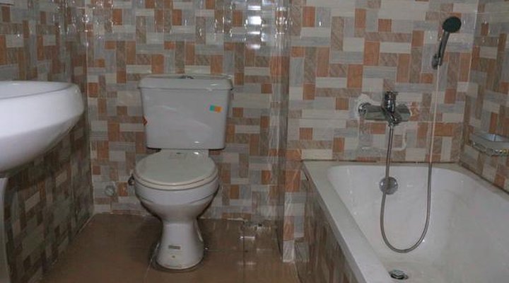 Resdon Hotel and Suites