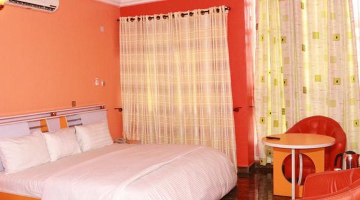 Resdon Hotel and Suites