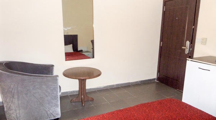 Dreamland Suites