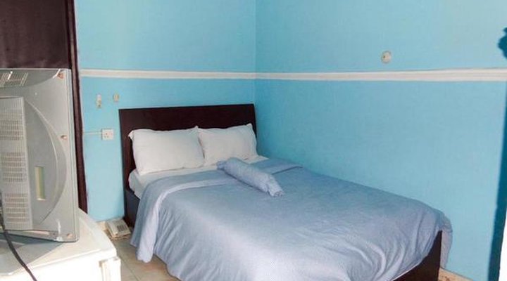 Peerage Retreat and Resort