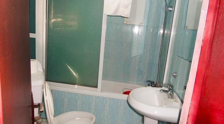 Peerage Retreat and Resort