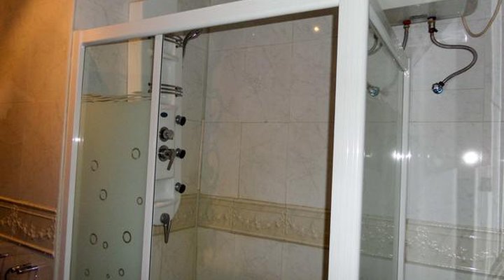 Manyxville Hotel & Suites