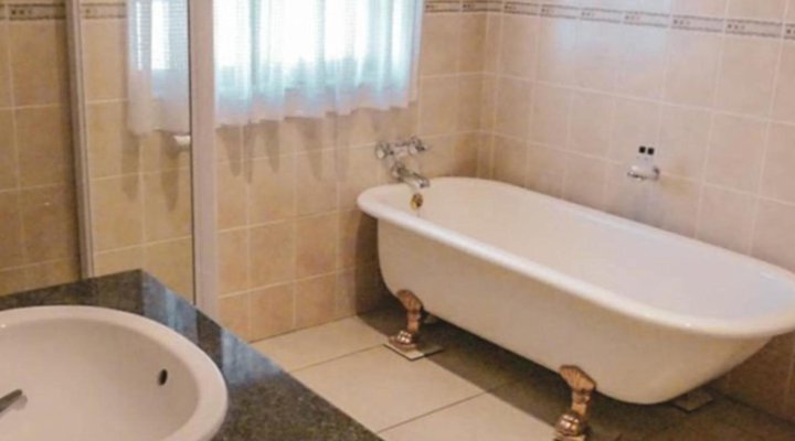 174 Premier Guest House