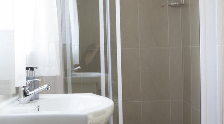 Summer Garden Guest House (Urban Jungle)