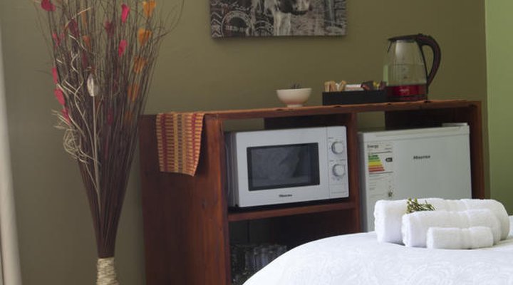 Summer Garden Guest House (Urban Jungle)