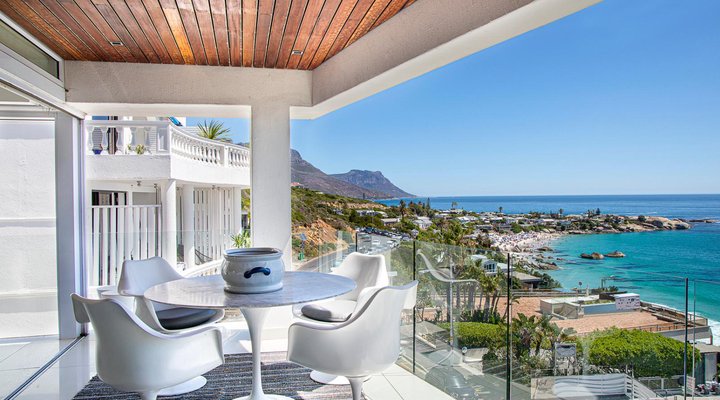 Clifton Magic