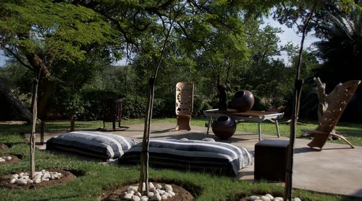 Mhangela Lodge Balule