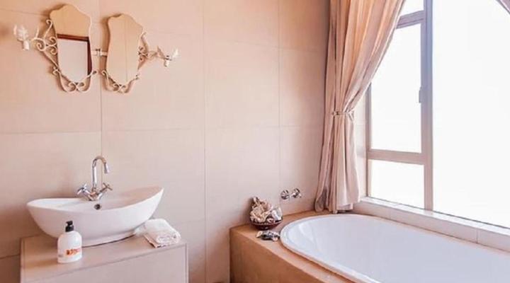 R'new at Vaal Estate