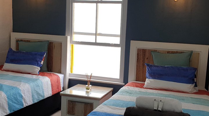 47 Perissa, Santorini, Shakas Rock, KZN