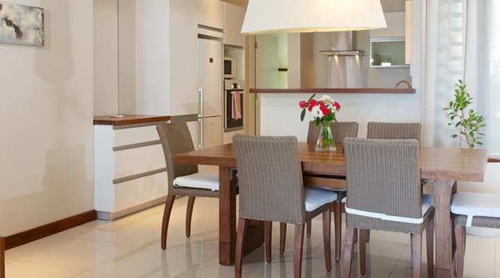 Leora Beach by Horizon Holidays