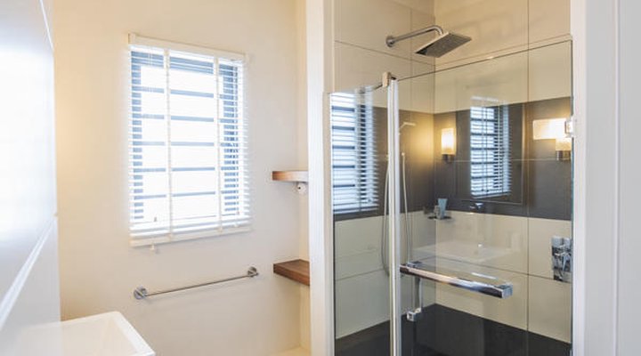 Leora Beach by Horizon Holidays