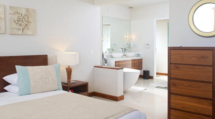 Leora Beach by Horizon Holidays