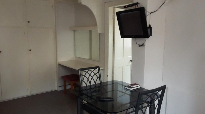 Boer & Brit Self-catering