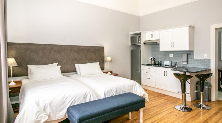 Victorian Square Guesthouse