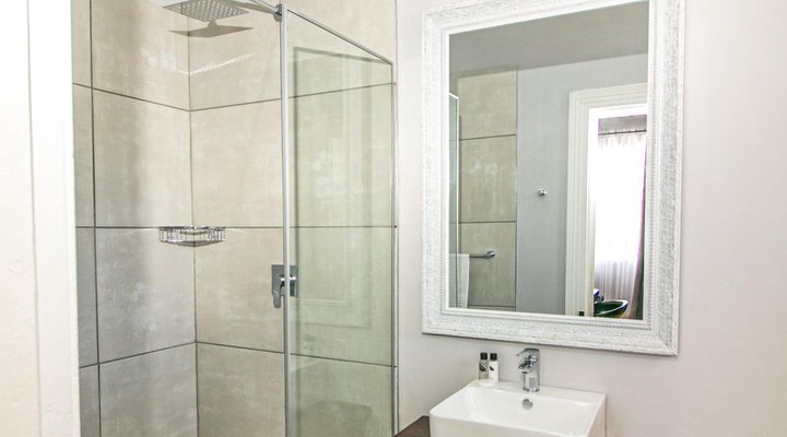 Victorian Square Guesthouse