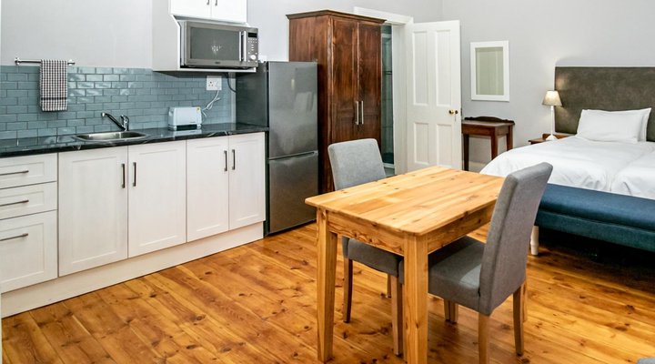 Victorian Square Guesthouse