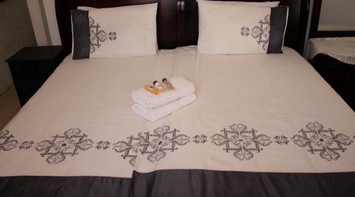 Roba Monakedi Guest Lodge