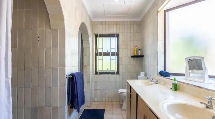 Beach Villa with Pool - walk to the beach