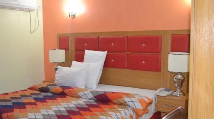 SpringHills Hotel Limited (Ikeja)