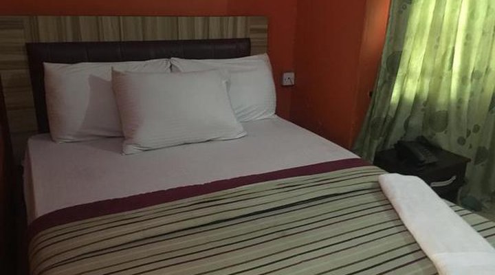 Hardrock Hotel and Suites LTD