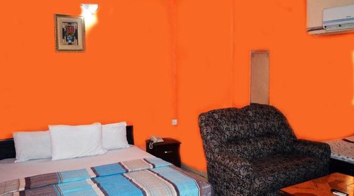 Hardrock Hotel and Suites LTD