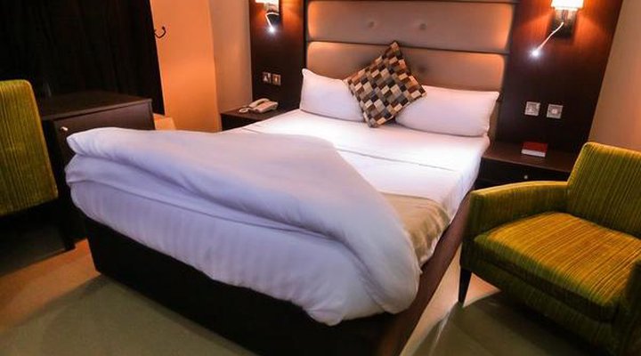 GolfView Hotel & Suites