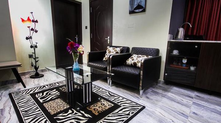 GolfView Hotel & Suites