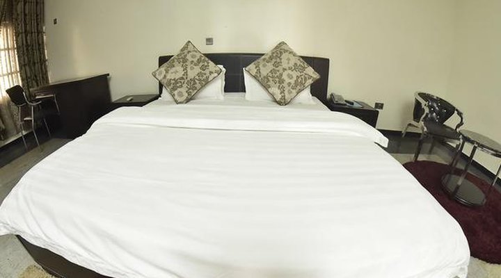 Tokke Hotel and Apartment
