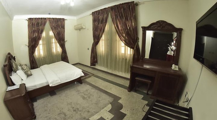 Tokke Hotel and Apartment