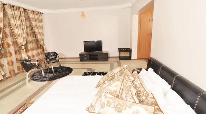 Tokke Hotel and Apartment