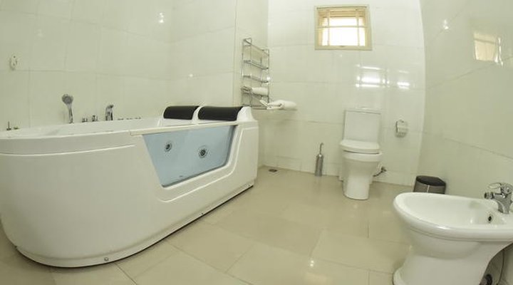 Tokke Hotel and Apartment