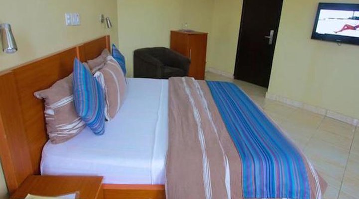Divine Fountain Hotel (Victoria Island)