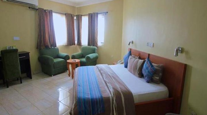 Divine Fountain Hotel (Victoria Island)